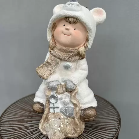 Figurine din Ceramica Fetita